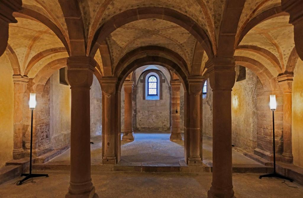 Basel: Leonhardskirche Krypta (2023)