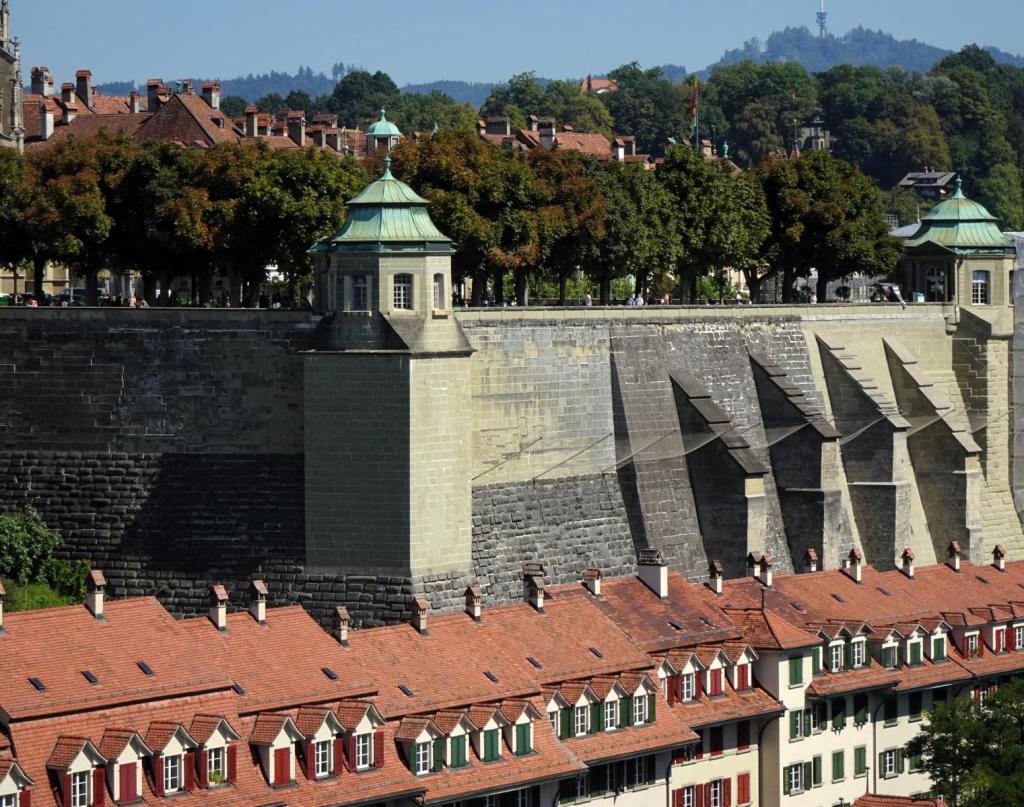 Bern: Münsterplattform (2023)