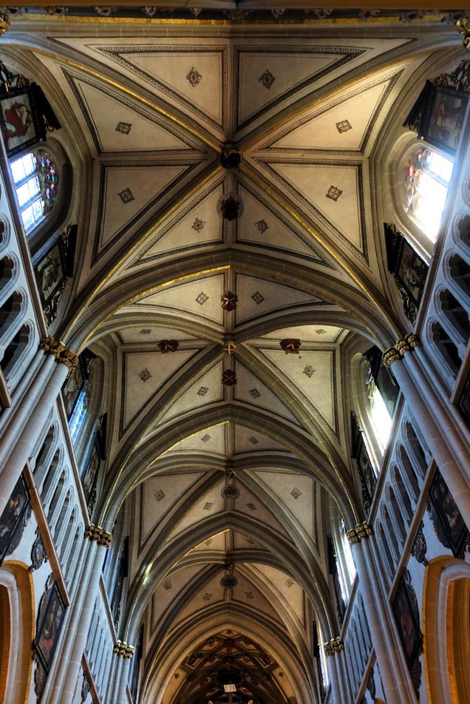 Freiburg [Fribourg]: Kathedrale Gewölbe (2023)