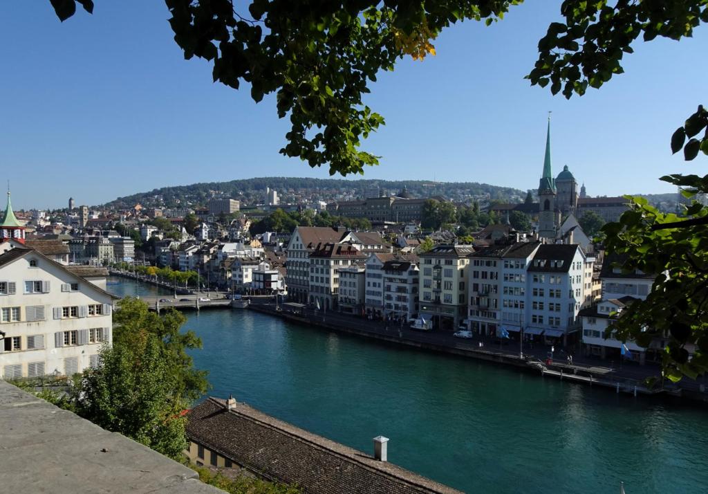 Zürich: Blick vom Lindenhof (2023)
