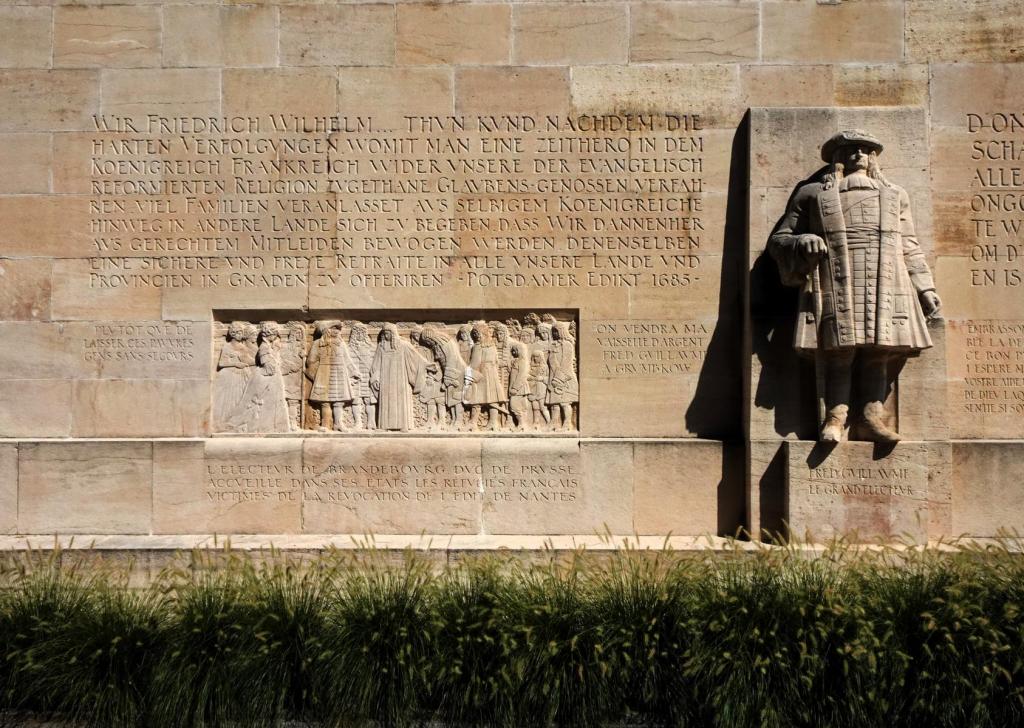Genf: Reformationsdenkmal - Großer Kurfürst und Hugenottenaufnahme 1685 (2023)