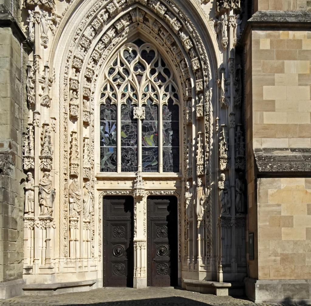 Lausanne: Kathedrale Westportal = Montfalcon-Portal (2023)