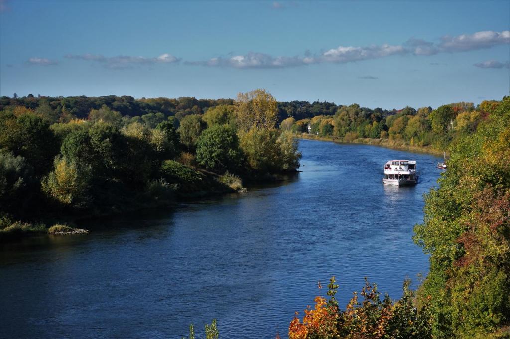 Minden: Weser beim Wassertraßenkreuz (2022)