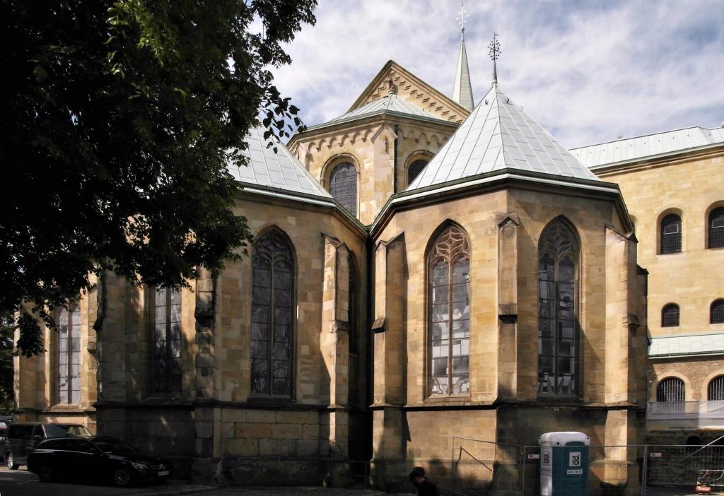 Münster: Dom Ostseite - Chorkapellen (2020)