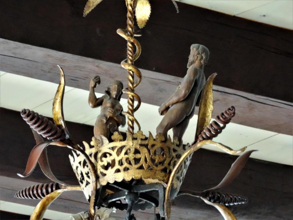 Osnabrück: Friedenssaal Leuchter - Adam und Eva mit drei Äpfeln (2022)