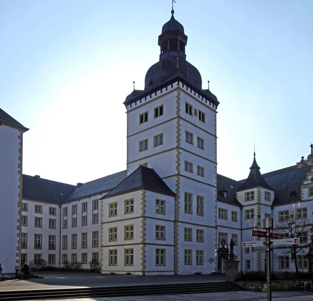 Paderborn: Jesuiten-Universität (2024)