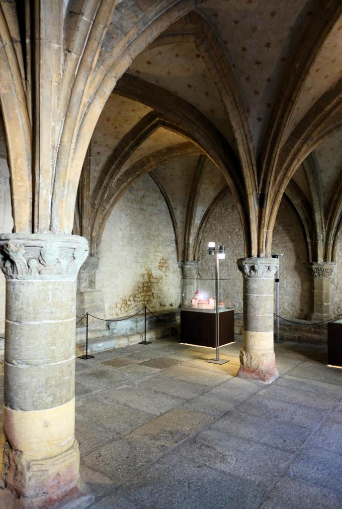 Peterlingen [Payerne]: Abtei Kapitelsaal (2023)