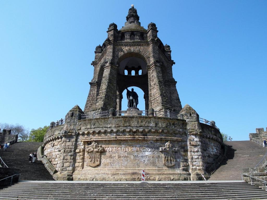 Porta Westfalica: Kaiser Wilhelm-Denkmal (2011)