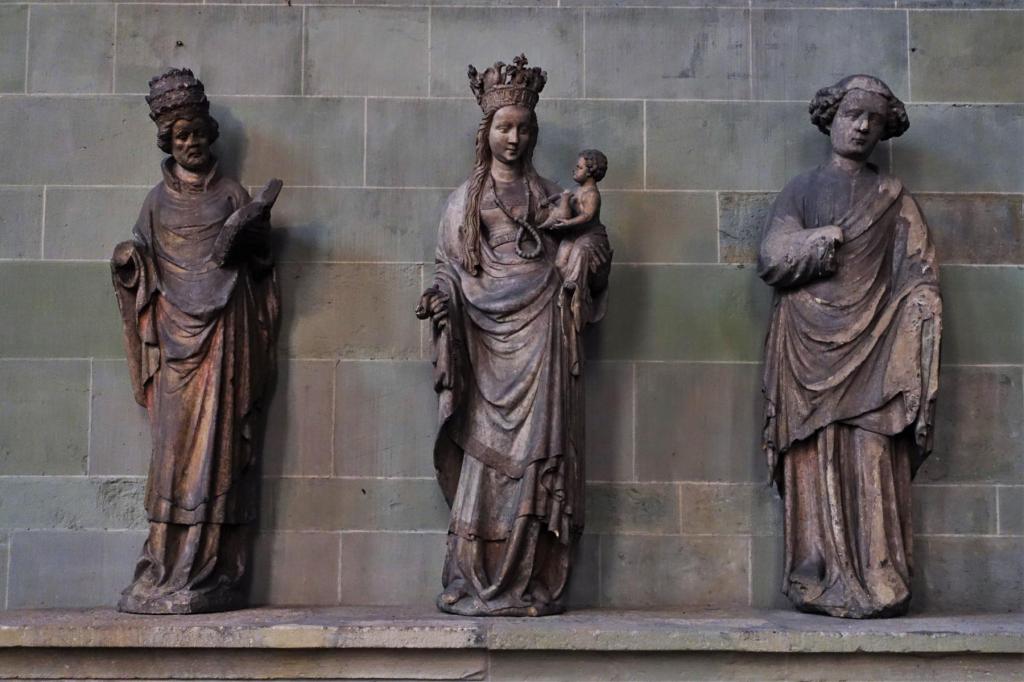 Soest: Wiesenkirche Originalfiguren vom Südportal (2023)