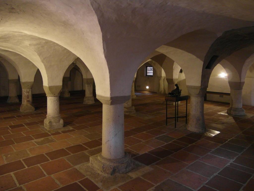 Augsburg: Dom Krypta - jüngerer östlicher Teil (2016)