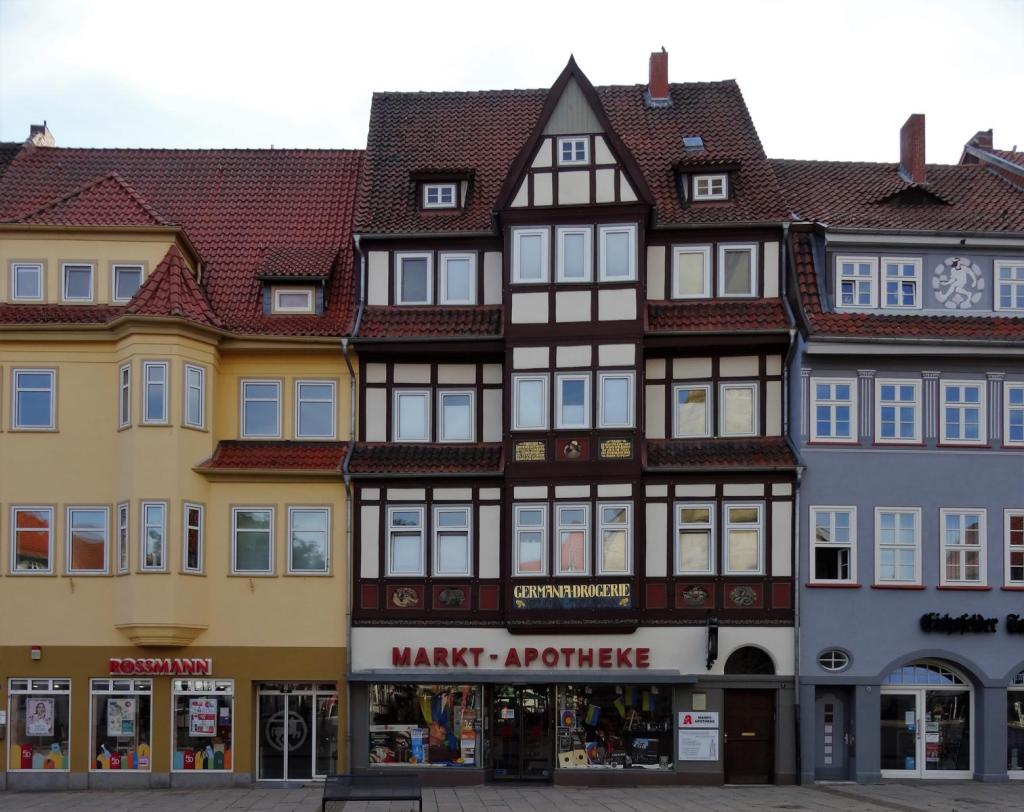 Duderstadt; Apotheke Marktstraße 7 (2022)
