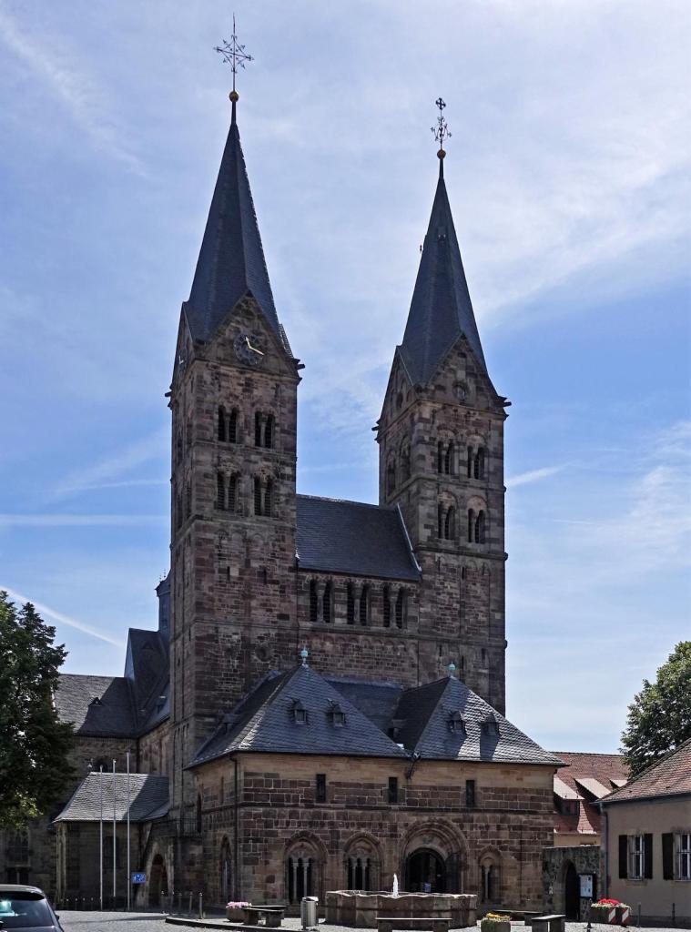 Fritzlar: Dom Westseite (2022)