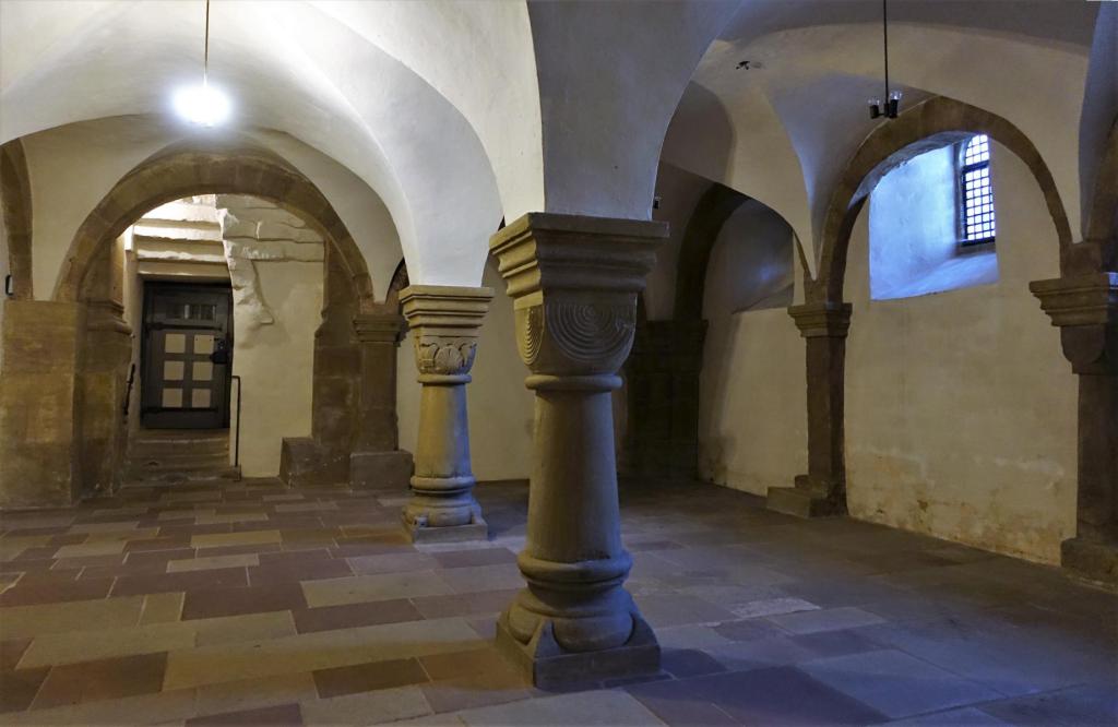 Fritzlar: Dom Nebenkrypta (2022)