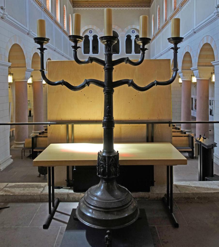 Bad Gandersheim: Stiftskirche Bronzeleuchter (2022)