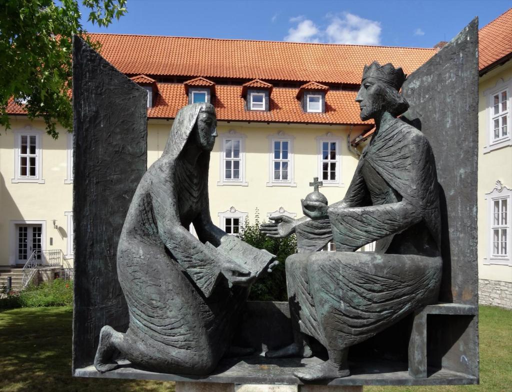 Bad Gandersheim: Roswithabrunnen (2022)