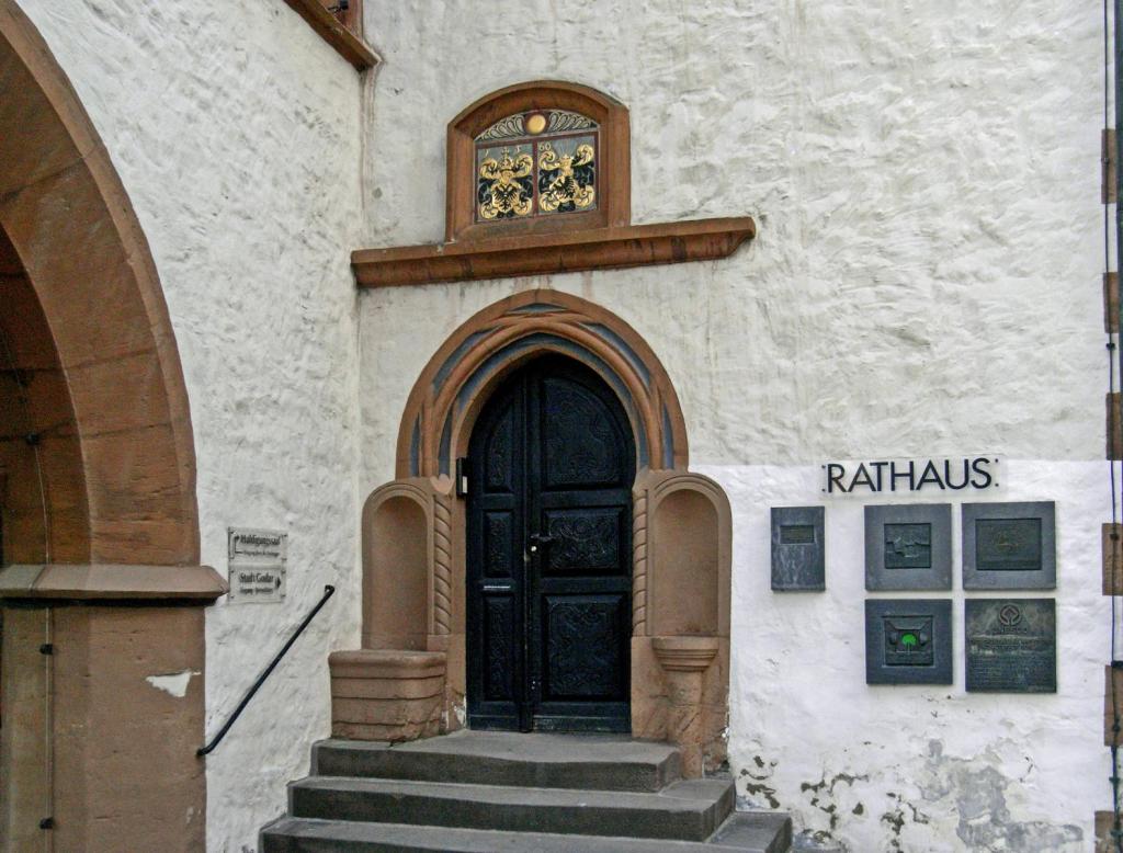 Goslar: Rathaus Portal (2010)