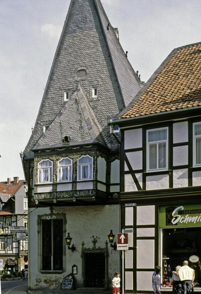 Goslar: Brusttuch (1987)