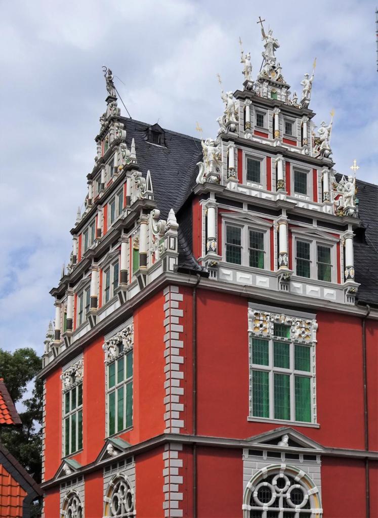 Helmstedt: Juleum (2023)