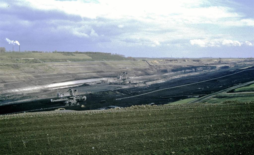 Braunkohlentagebau südlich von Helmstedt (1990)