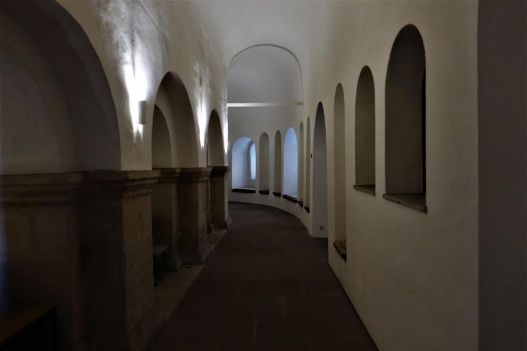 Hildesheim: Michaeliskirche Krypta Umgang (2022)