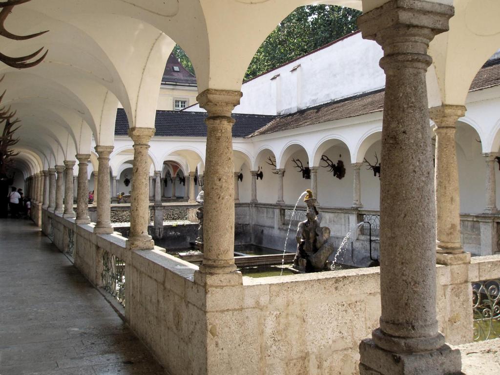 Kremsmünster: Kloster Fischbehälter (2006)