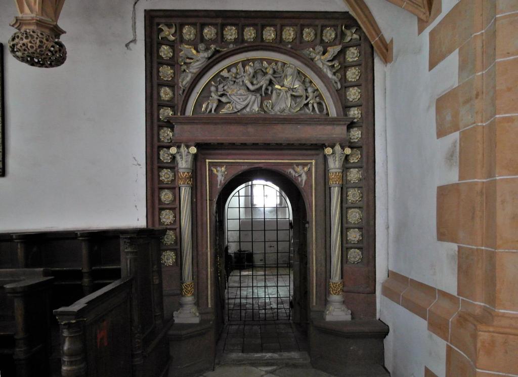 Annaberg: Annenkirche Portal der Alten Sakristei (2020)