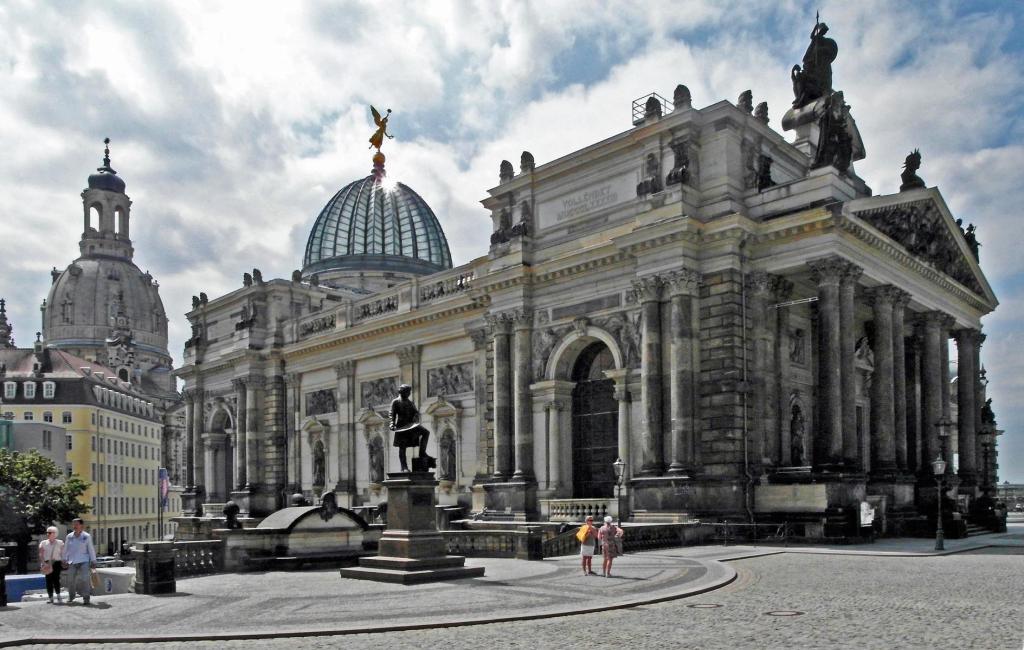 Dresden: Kunstakademie (2019)