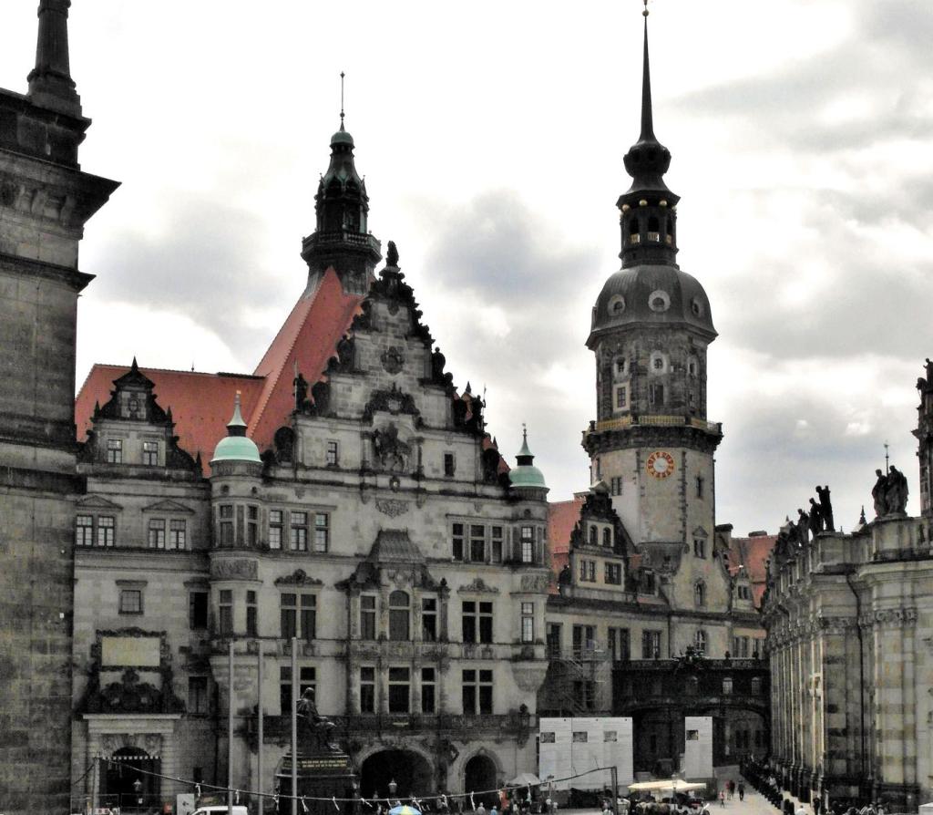 Dresden: Schloss Georgenbau und Hausmannsturm (2019)