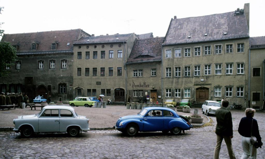Meißen: Domplatz Domherrenhäuser (1985)