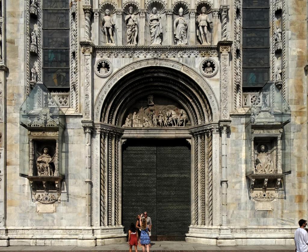 Como: Dom Westfassade (2002)