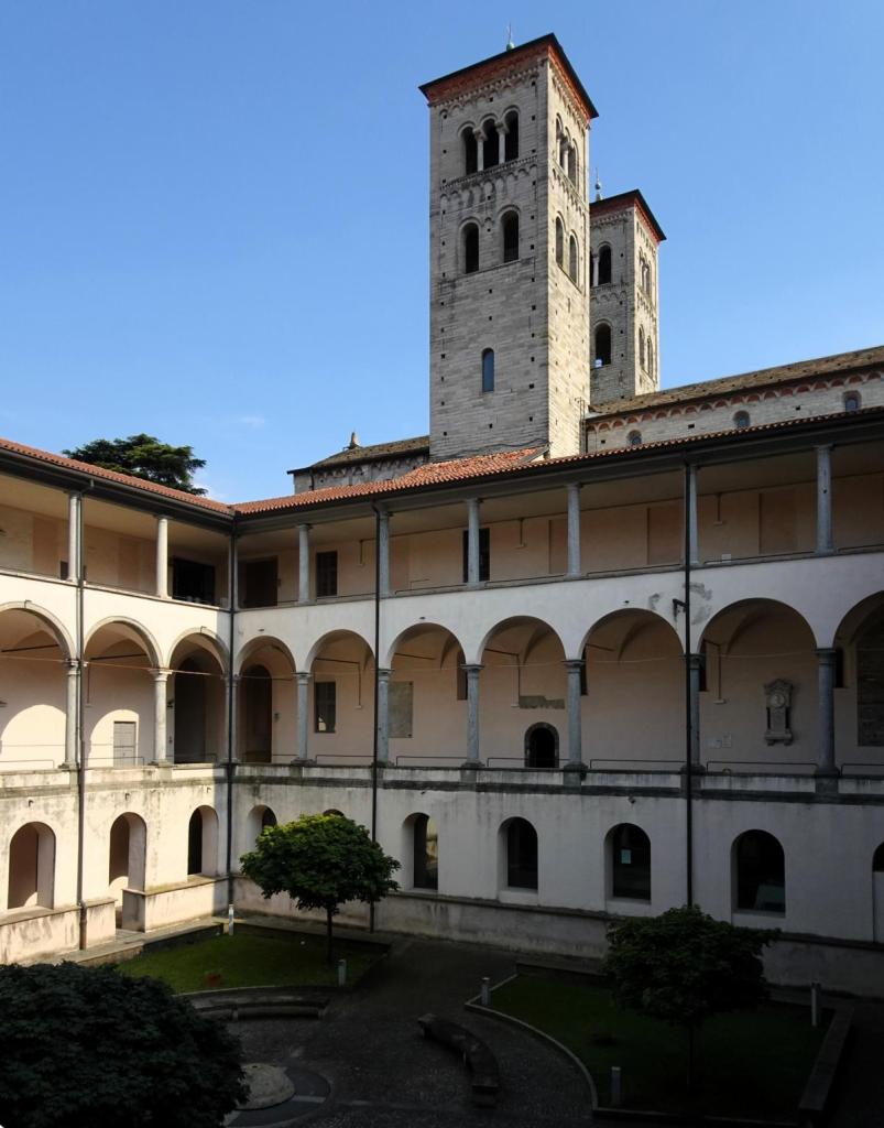Como: Sant'Abbondio Kreuzgang (2024)