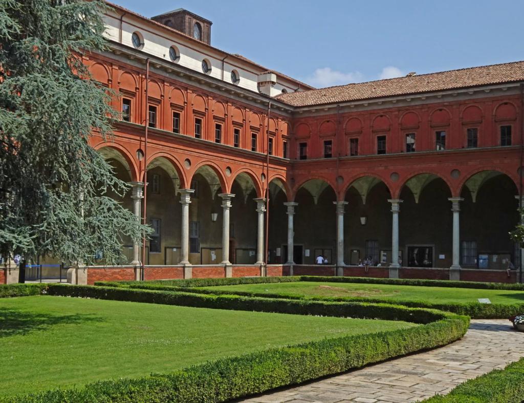 Mailand: Katholische Universität = Kreuzgang des Ambrosius-Klosters (2024)