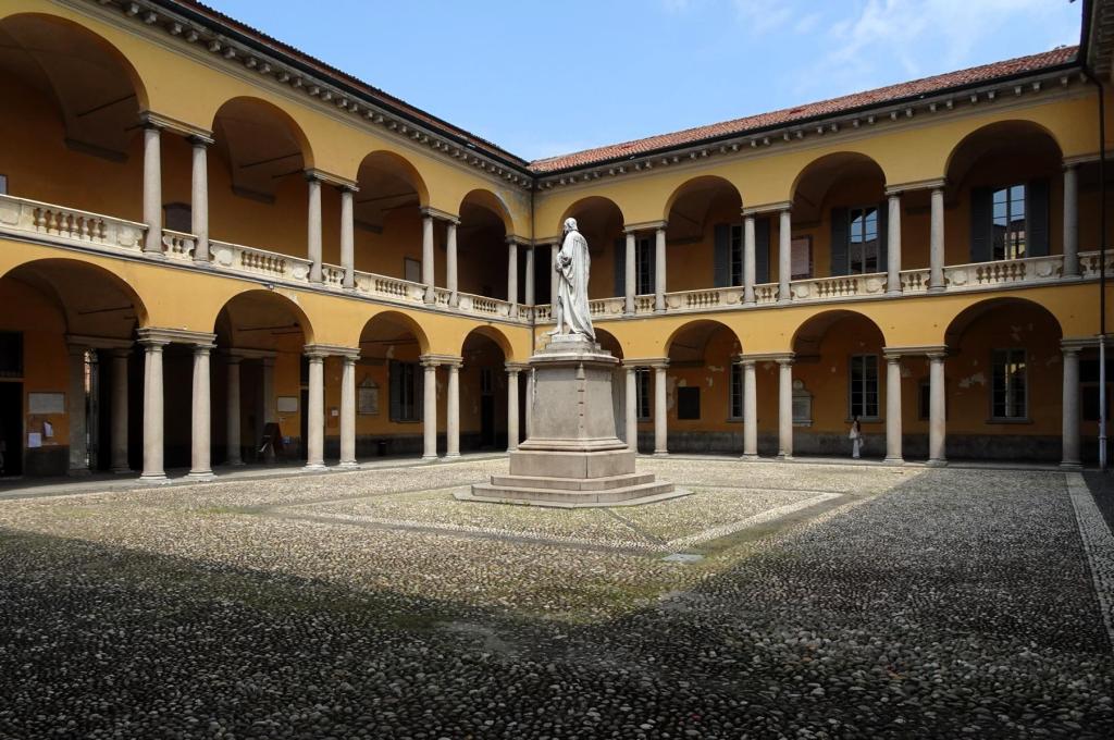 Pavia: Universität (2024)