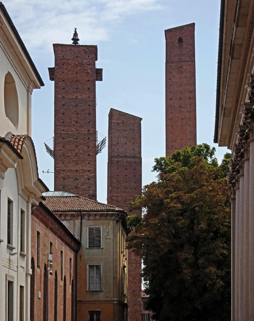 Pavia: Geschlechtertürme (2024)