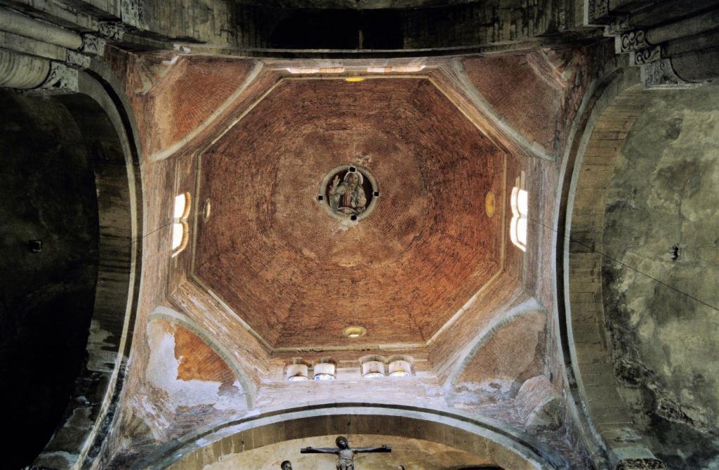 Pavia: San Michele Vierungskuppel (2002)