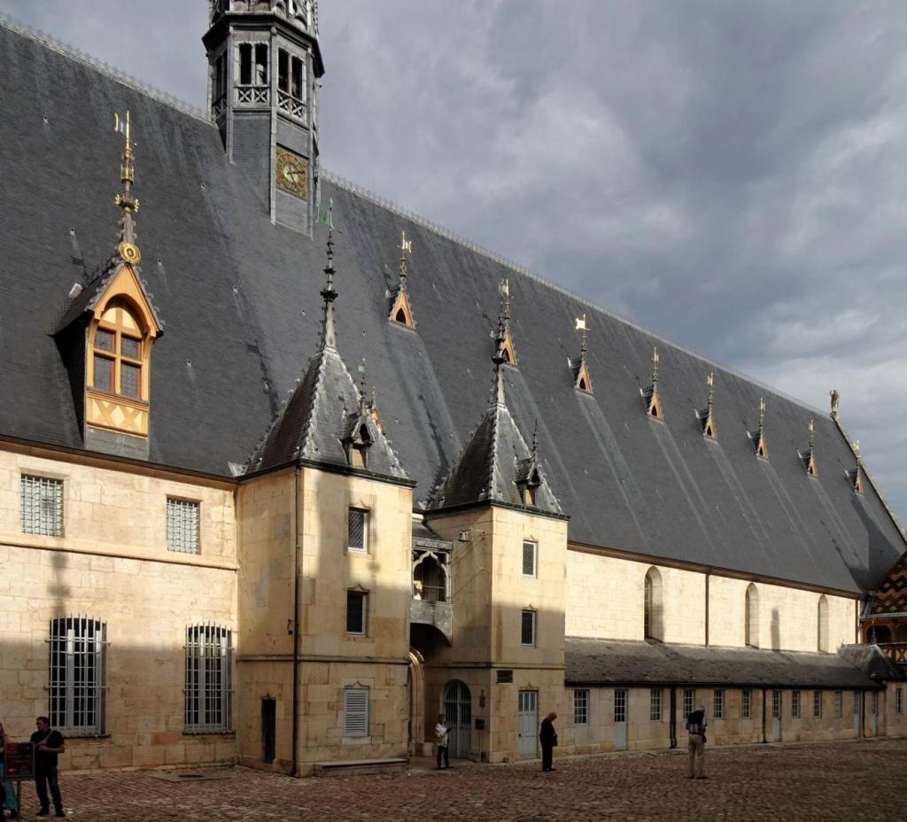 Beaune: Hôtel-Dieu Ehrenhof (2024)