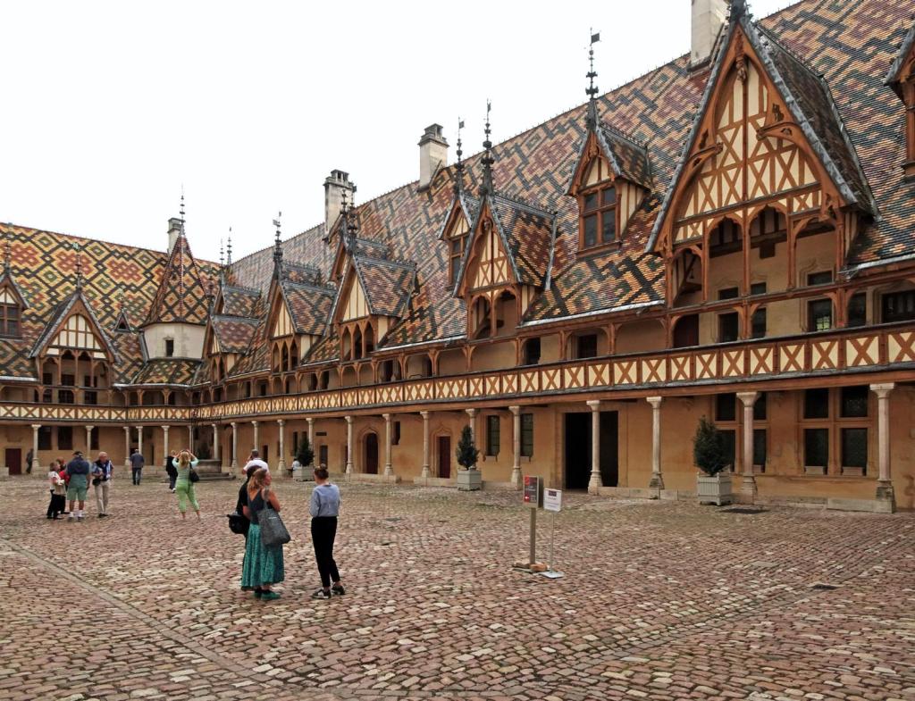 Beaune: Hôtel-Dieu Ehrenhof (2024)
