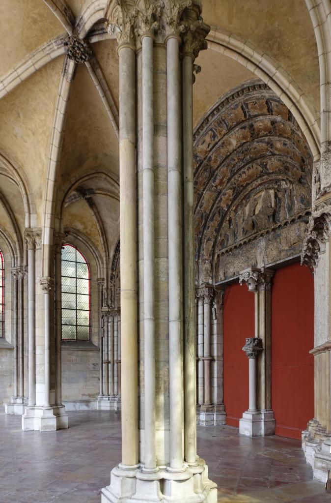 Dijon: Notre Dame Vorhalle (2024)