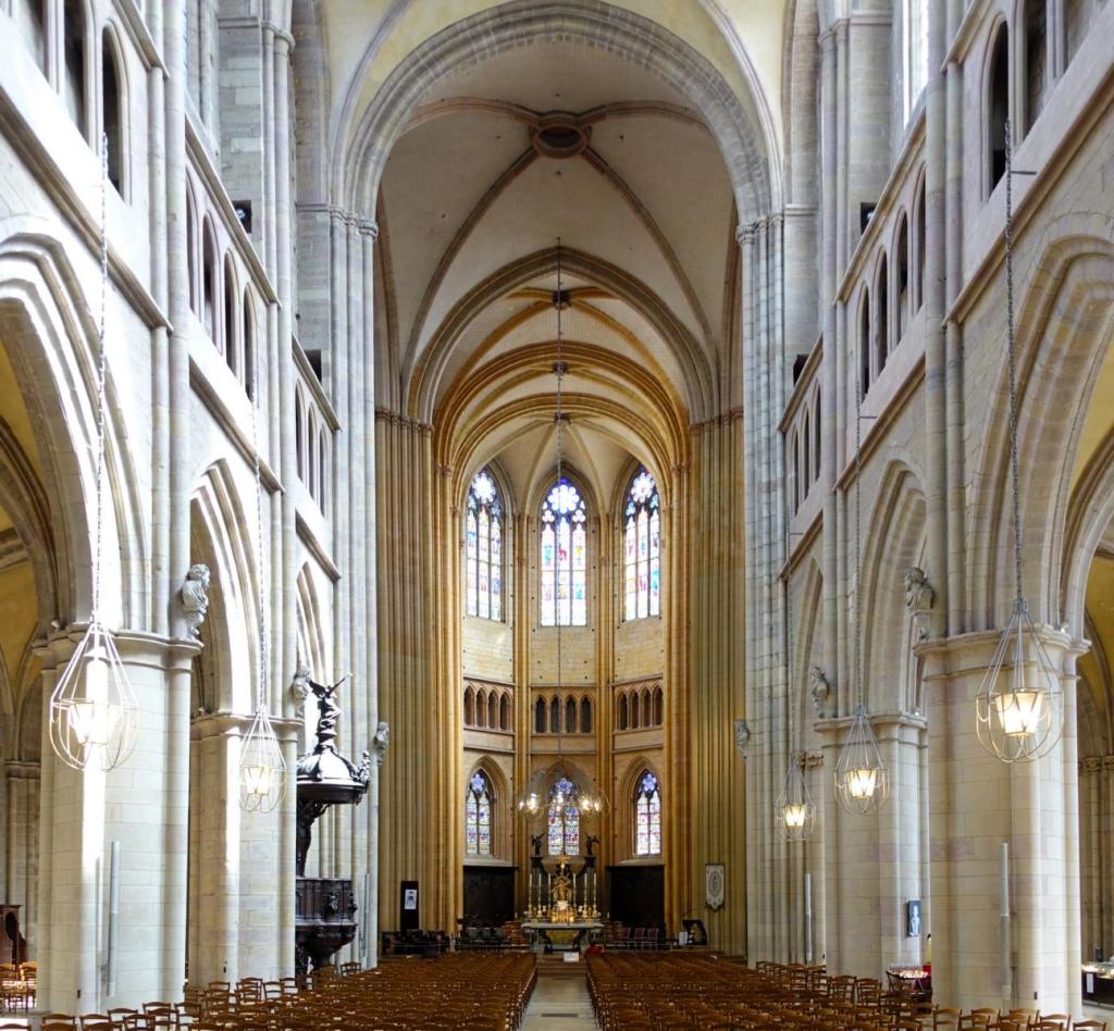 Dijon: Benignuskirche [Saint-Bénigne = Kathedrale] (2024)