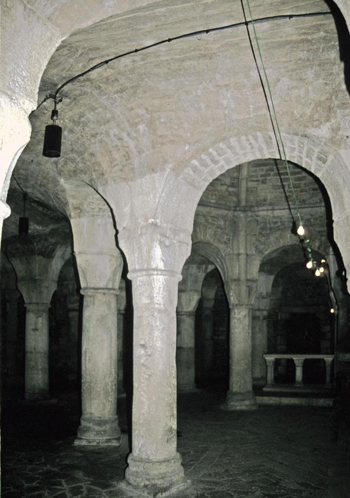 Dijon: Benignuskirche [Saint-Bénigne] Krypta (1995)