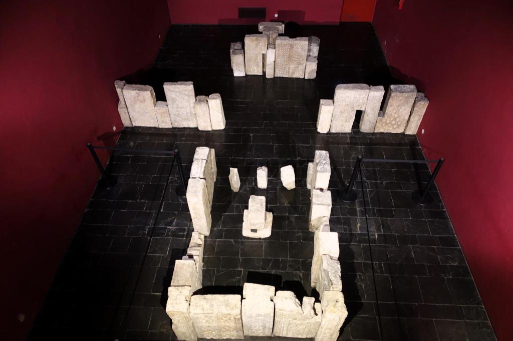 Metz: Historisches Museum [Museum La cour d'or] Chorschranken aus der Peterskirche auf der Zitadelle [St-Pierre-aux-Nonnains] (2024)