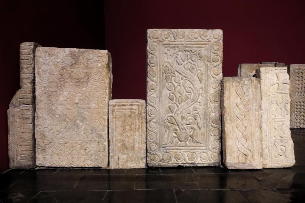 Metz: Historisches Museum [Museum La cour d'or] Chorschranken aus der Peterskirche auf der Zitadelle [St-Pierre-aux-Nonnains] (2024)