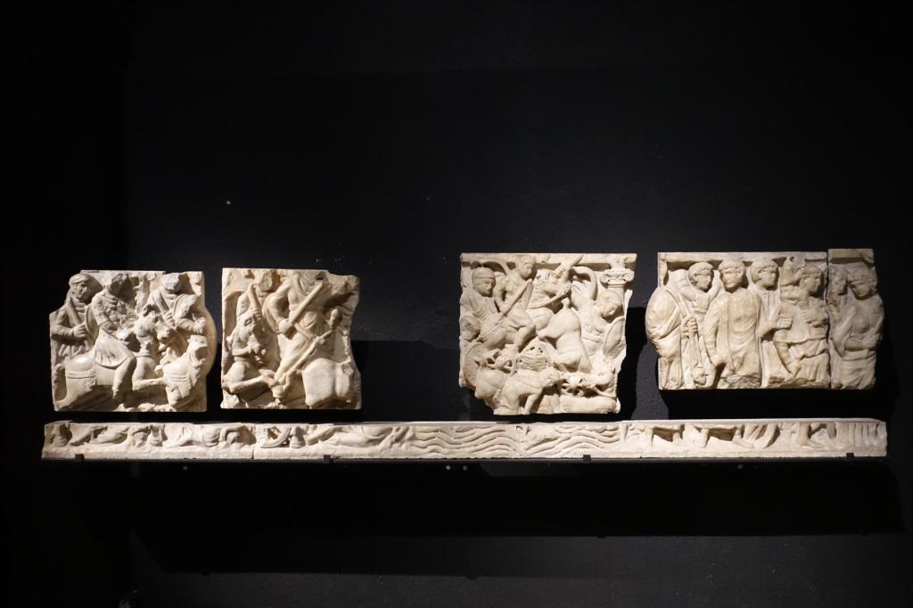 Metz: Historisches Museum [Museum La cour d'or] antiker Sarkophag, verwendet für Ludwig den Frommen (2024)