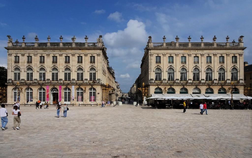 Nancy: Stanislas-Platz Oper und Pavillon d'Alliot = Grand Hotel (2024)