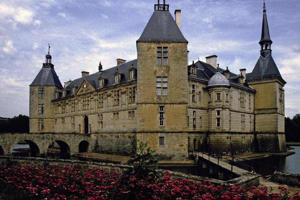 Sully: Schloss (1995)