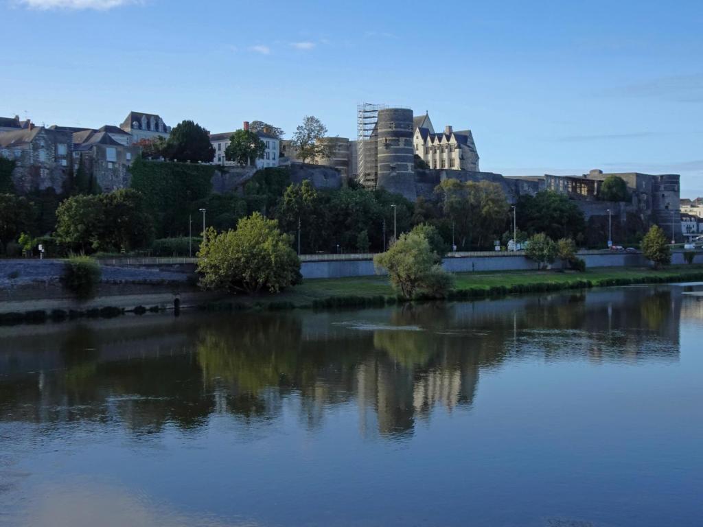 Angers: Kastell (2024)