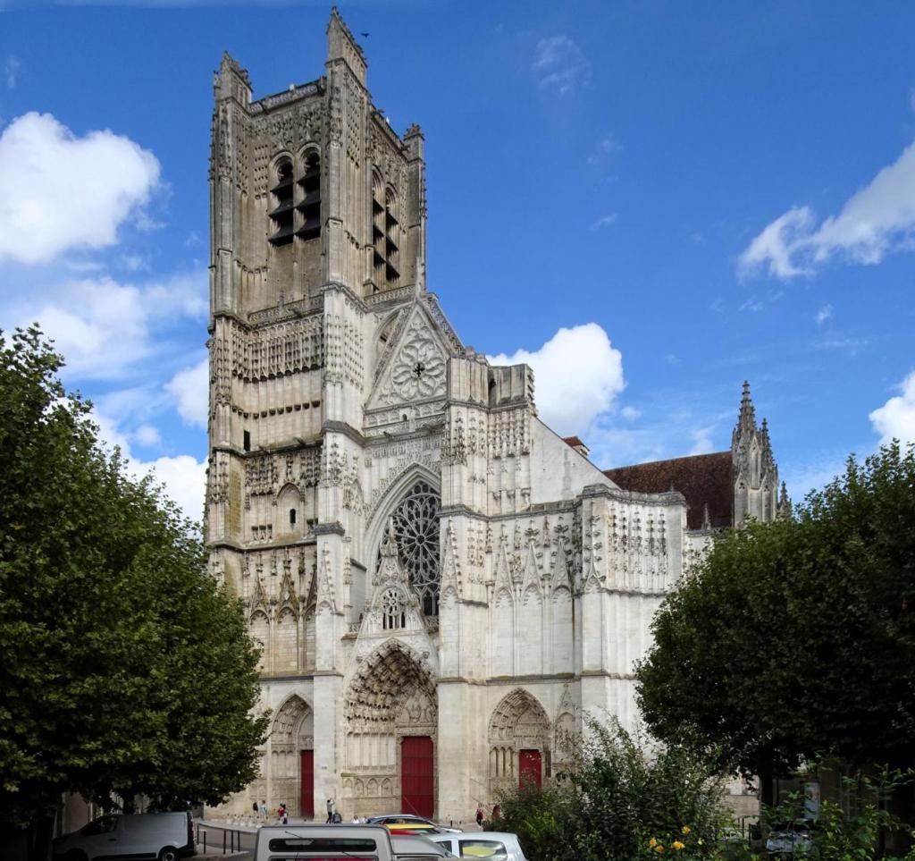 Auxerre: Kathedrale Westfassade (2024)