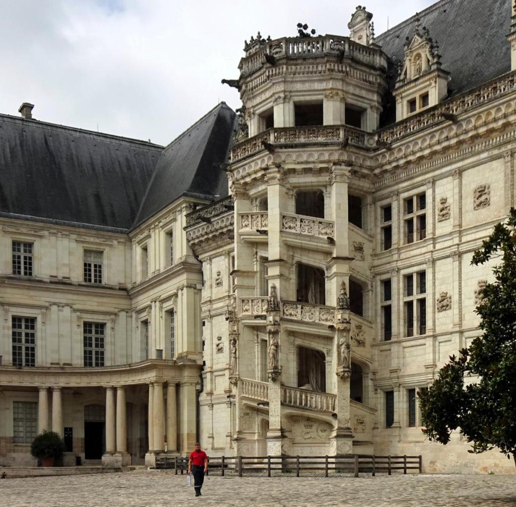 Blois: Schloss Innenhof Flügel Franz I.. (2024)