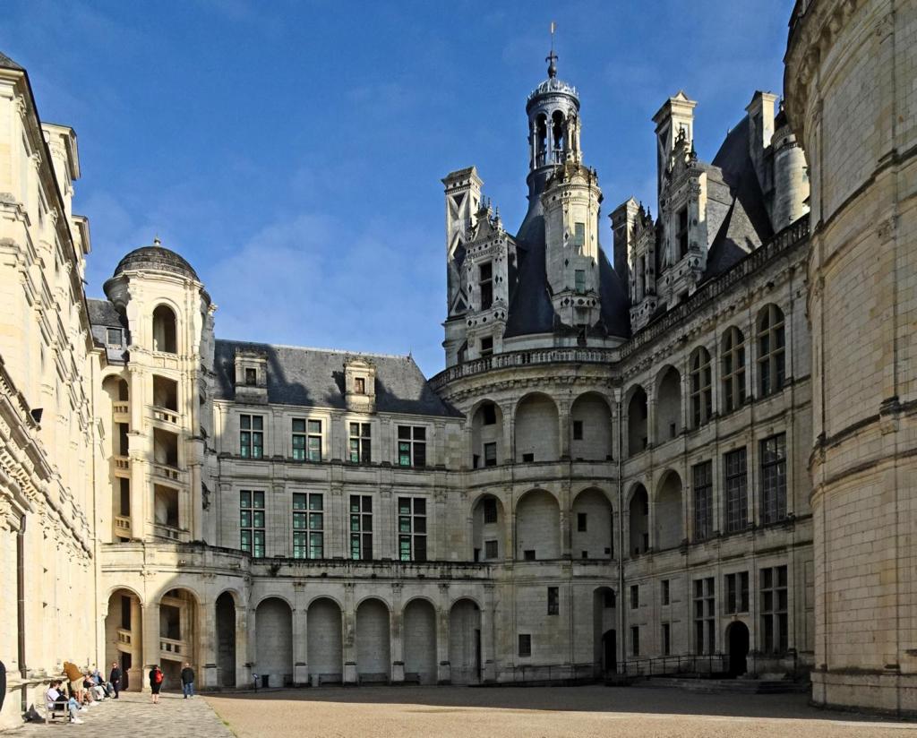 Schloss Chambord: Seitenflügel und Donjon (2024)