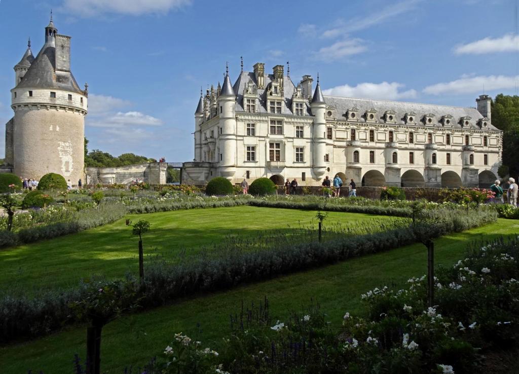 Schloss Chenonceau: Bergfried = Marques-Turm und Logis (2024)